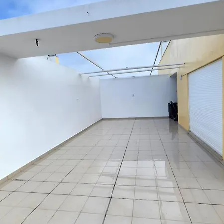 Nova Terrace, Private Garage&seaview Flat Lejlighed